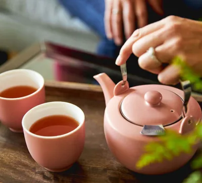Satin Teapot - 20 oz