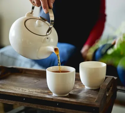 Satin Teapot - 34 oz